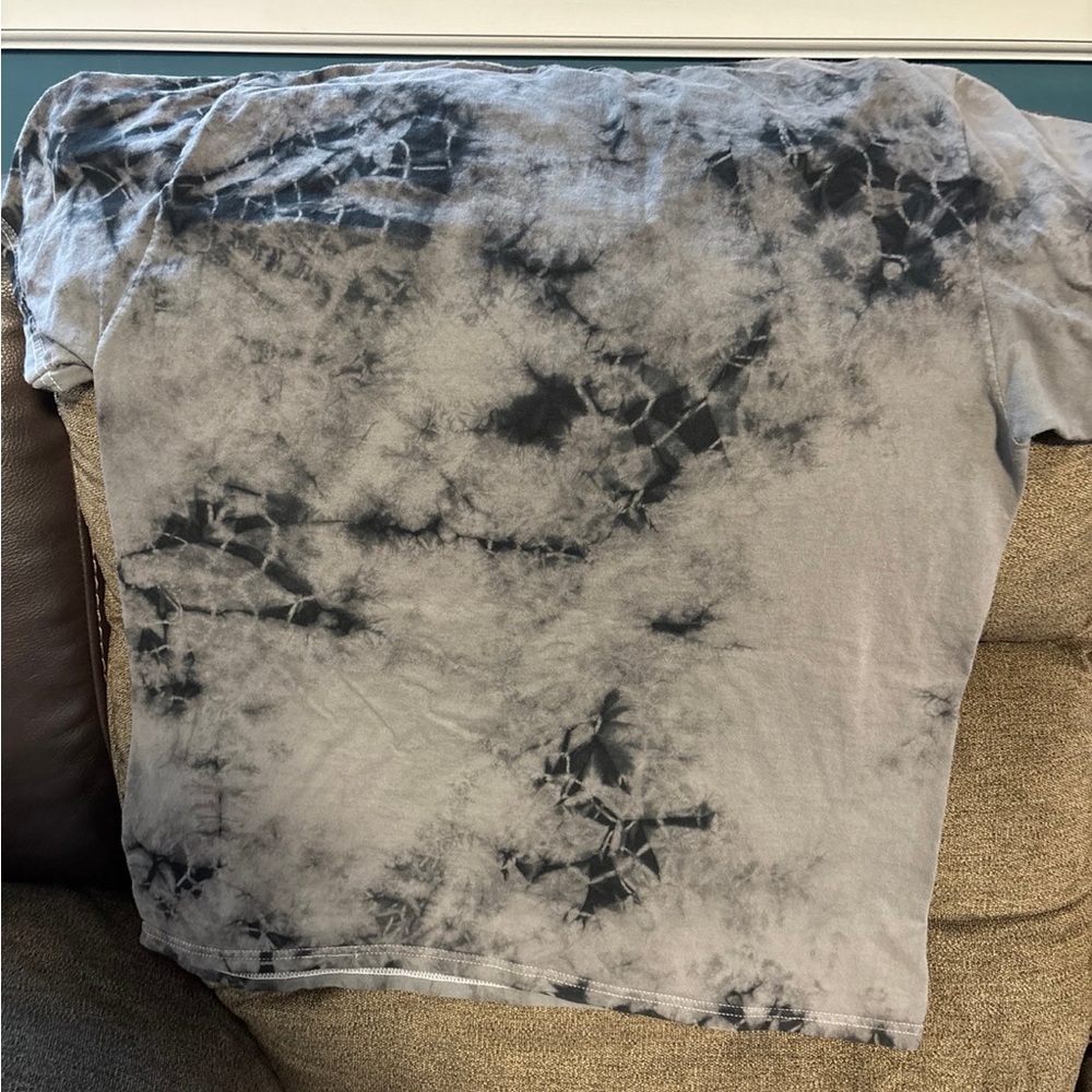 FNAF Grey Tie-Dye Graphic Tee - Freddy Fazbear - Picture 4 of 4